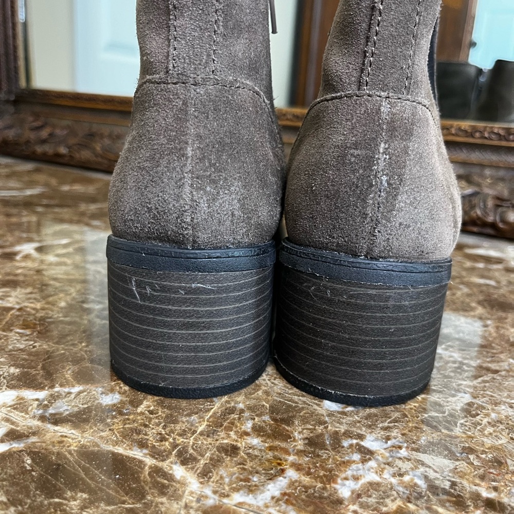 Clarks Suede Boots - Picture 5 of 8
